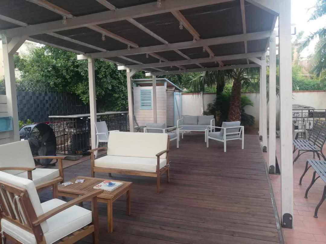 Antonella Mondello Acomodação com café da manhã 